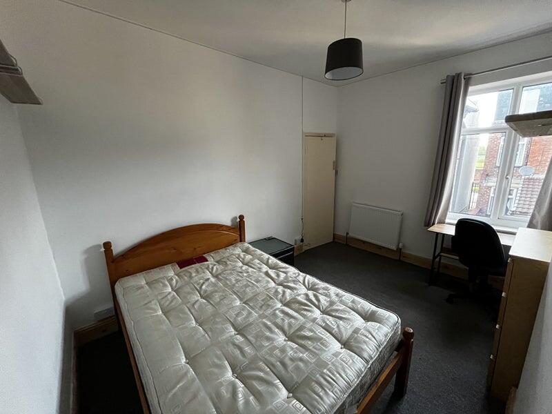 Main image of property: Woodhouse Road, Wakefield, West Yorkshire, WF1