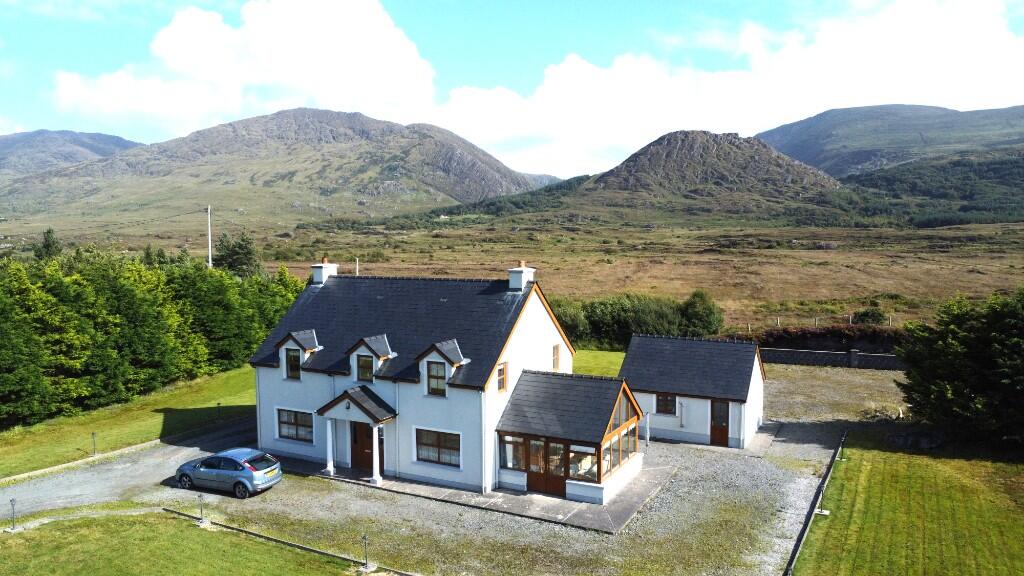 Main image of property: Ardgroom, Cork