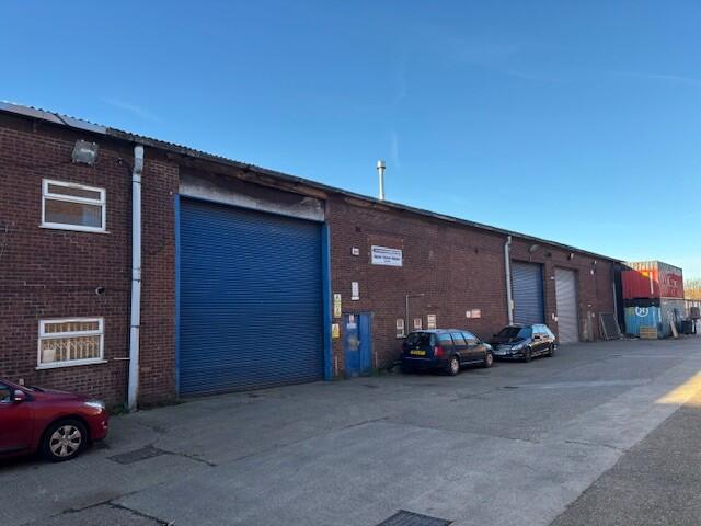 Main image of property: 7 New Star Road, Leicester, Leicestershire, LE4