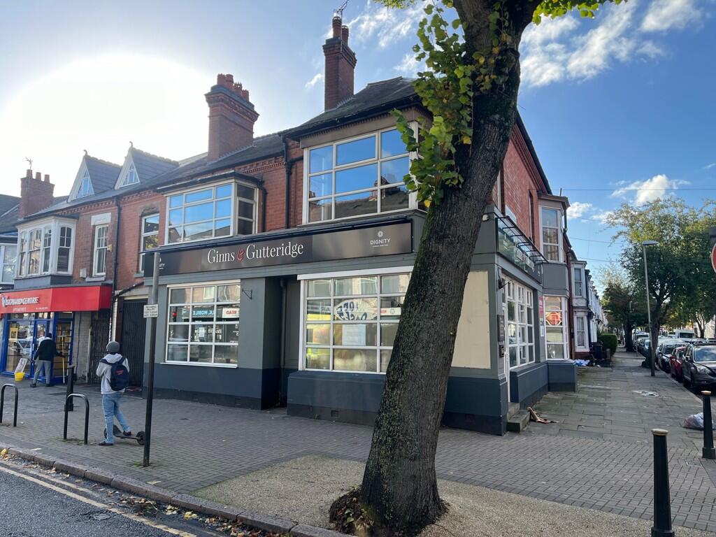 Main image of property: 135 Narborough Road, Leicester, Leicestershire, LE3