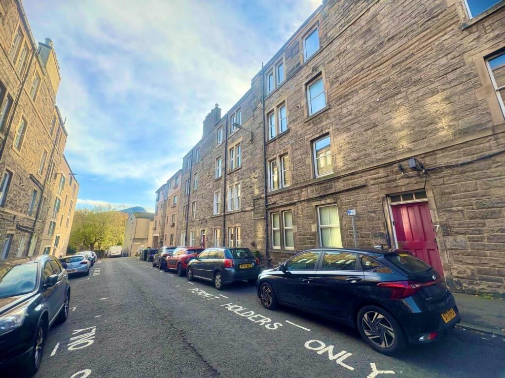 Main image of property: 7 Lyne Street, Edinburgh, EH7 5DN