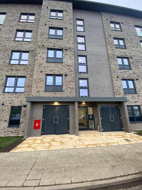 Main image of property: 16 Sandpiper Drive, EH6 6NX