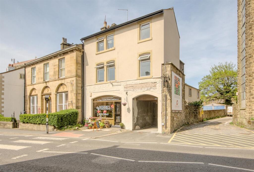 Main image of property: Newmarket Street, Skipton, North Yorkshire, BD23 2JE