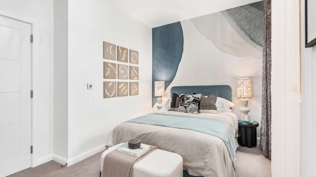 Main image of property: Fielders Crescent, IG11 0ZQ