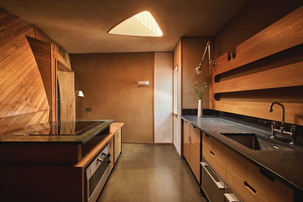 Main image of property: Walmer Yard III, London, W11