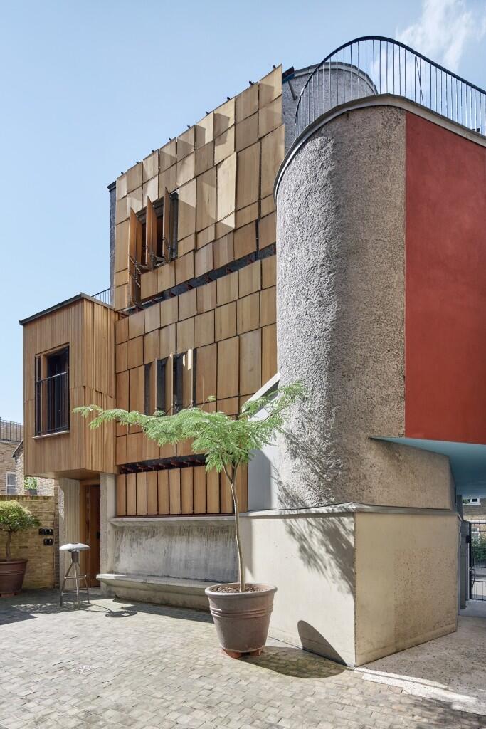 Main image of property: Walmer Yard I, London, W11