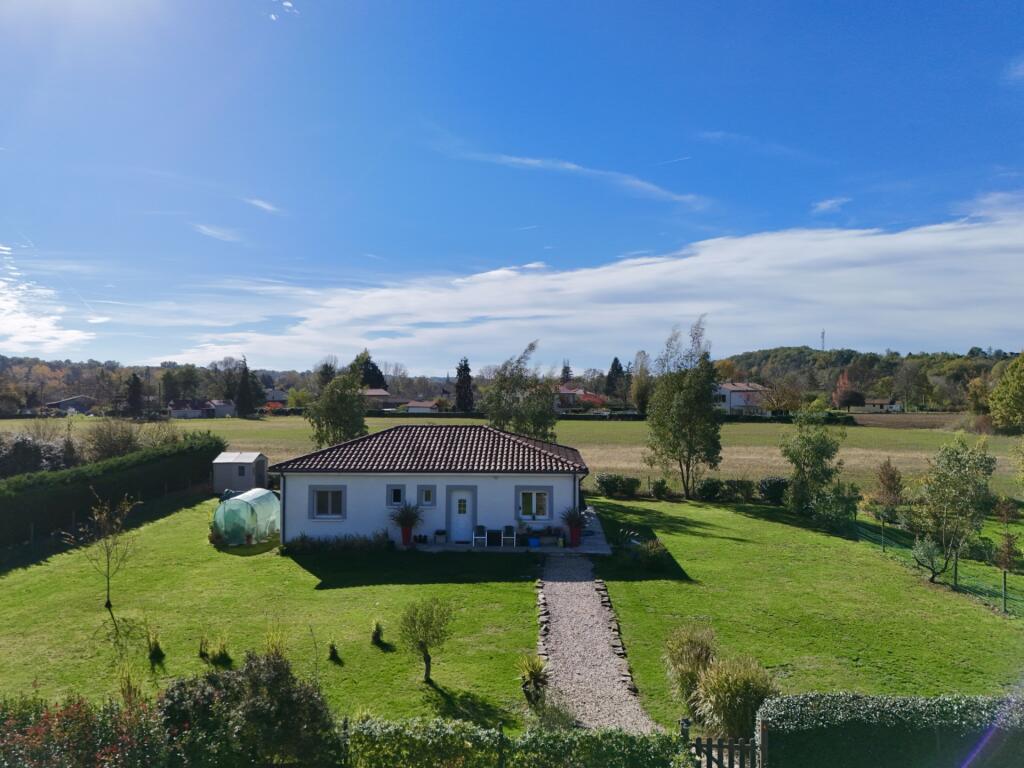 Main image of property: 24500 eymet