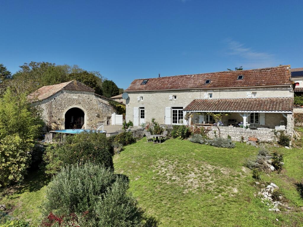 Main image of property: 24500 eymet