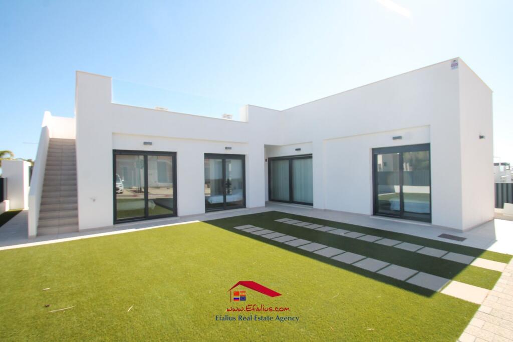 Main image of property: Valencia, Alicante, Pilar de la Horadada