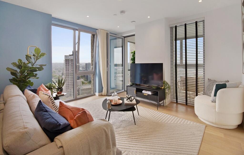 Main image of property: 16-18 Wellesley Road, Croydon, 
CR0 2DD