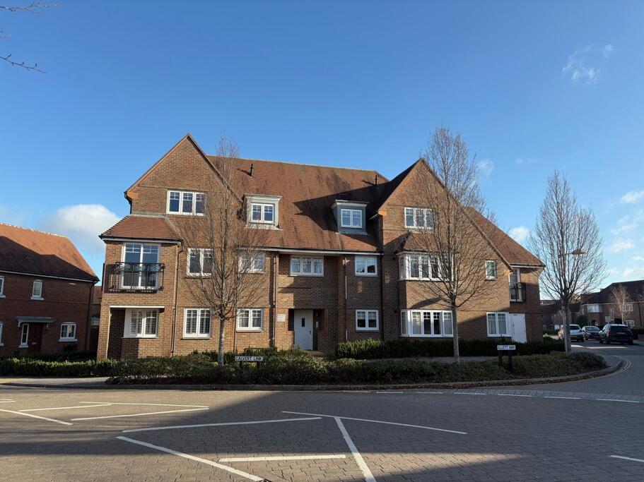 Main image of property: 5 ILLETT WAY HORSHAM RH12 0AJ
