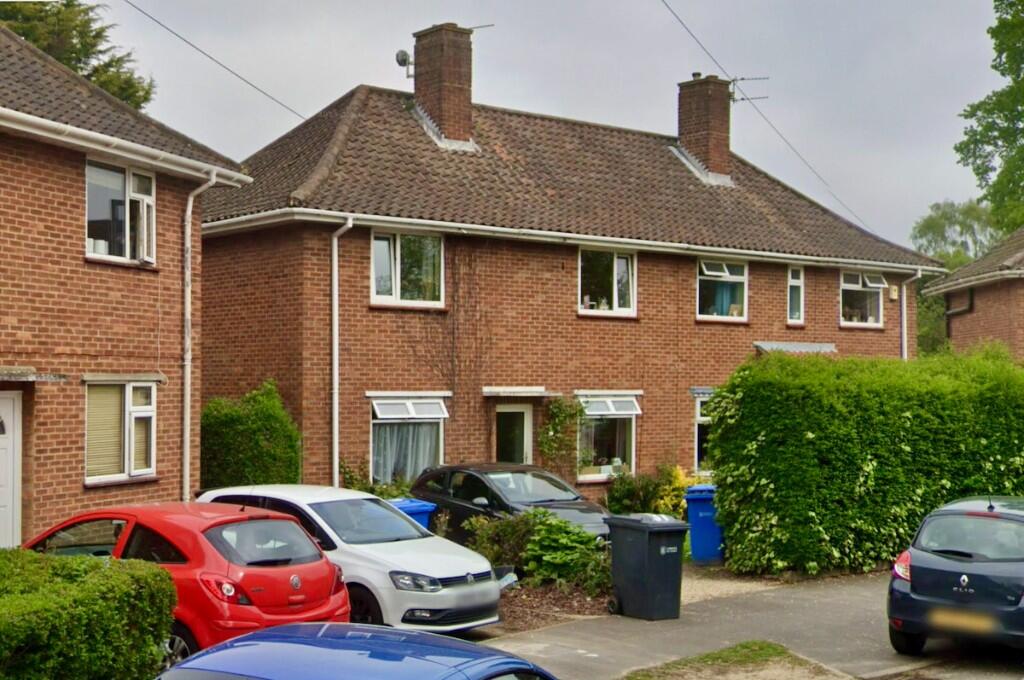 Main image of property: Buckingham Road