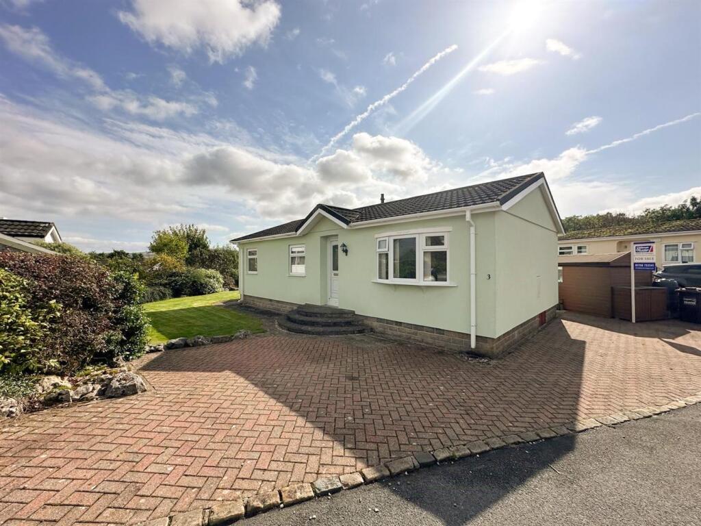 Main image of property: Brackenfield, Long Ashes Park, Threshfield, Skipton