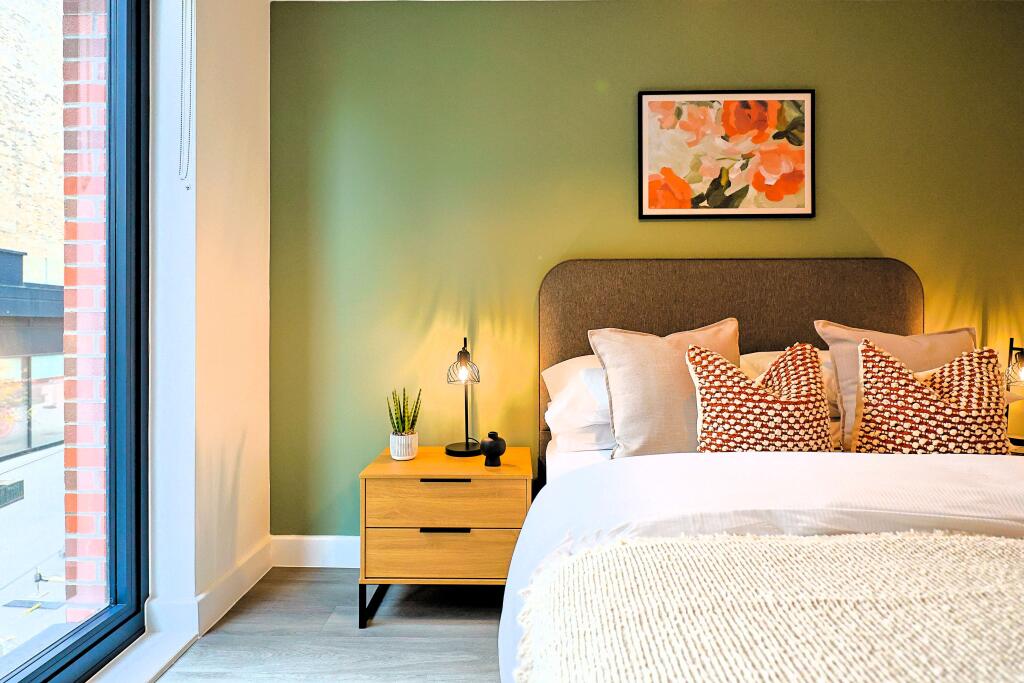 Main image of property: Glasshouse Square Bristol BS1