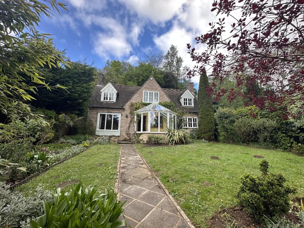 Main image of property: The Ridings, Oxford, Oxfordshire, OX3