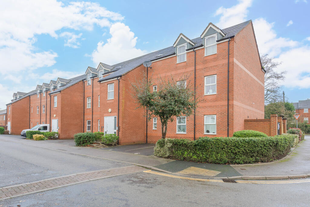 Main image of property: Oak Crescent, Ashby-de-la-Zouch, Leicestershire