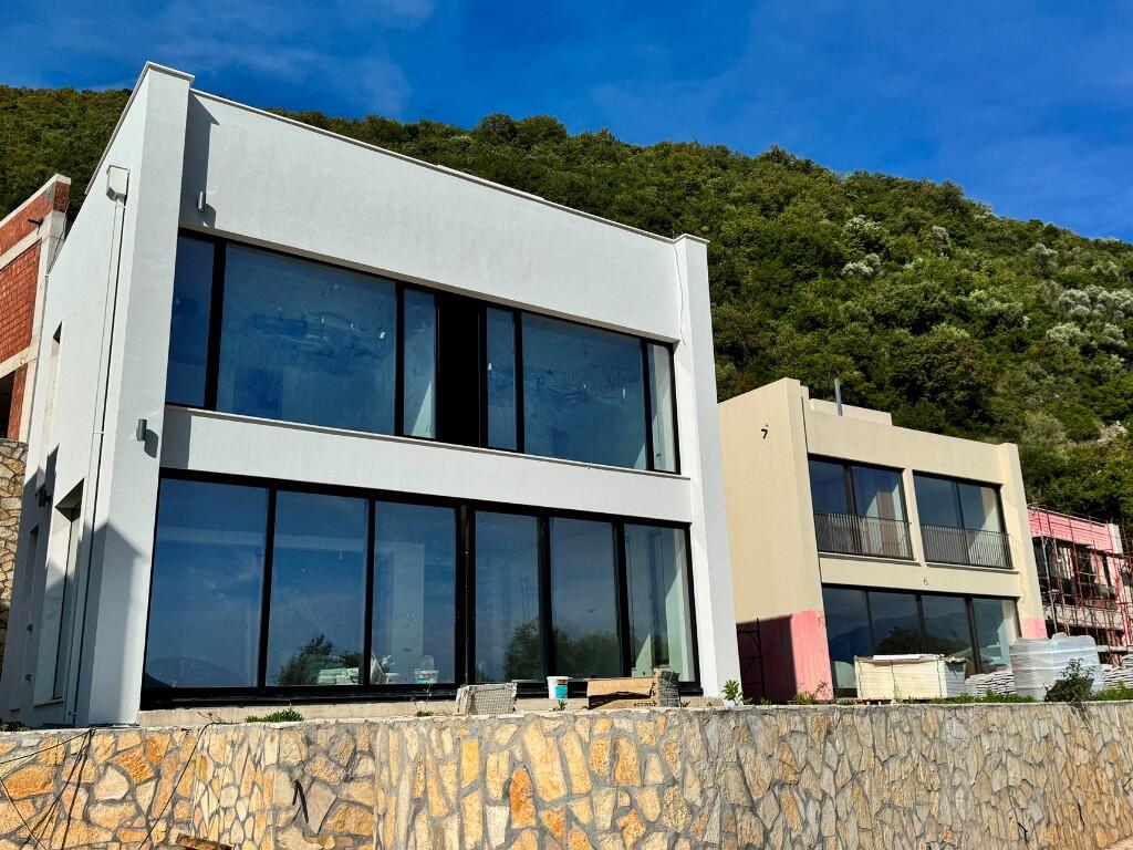 Main image of property: Herceg-Novi