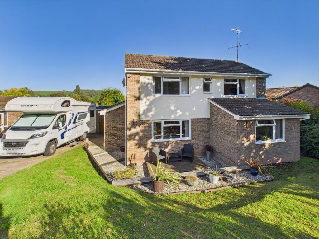 Main image of property: Baynham Road, Mitcheldean, GL17
