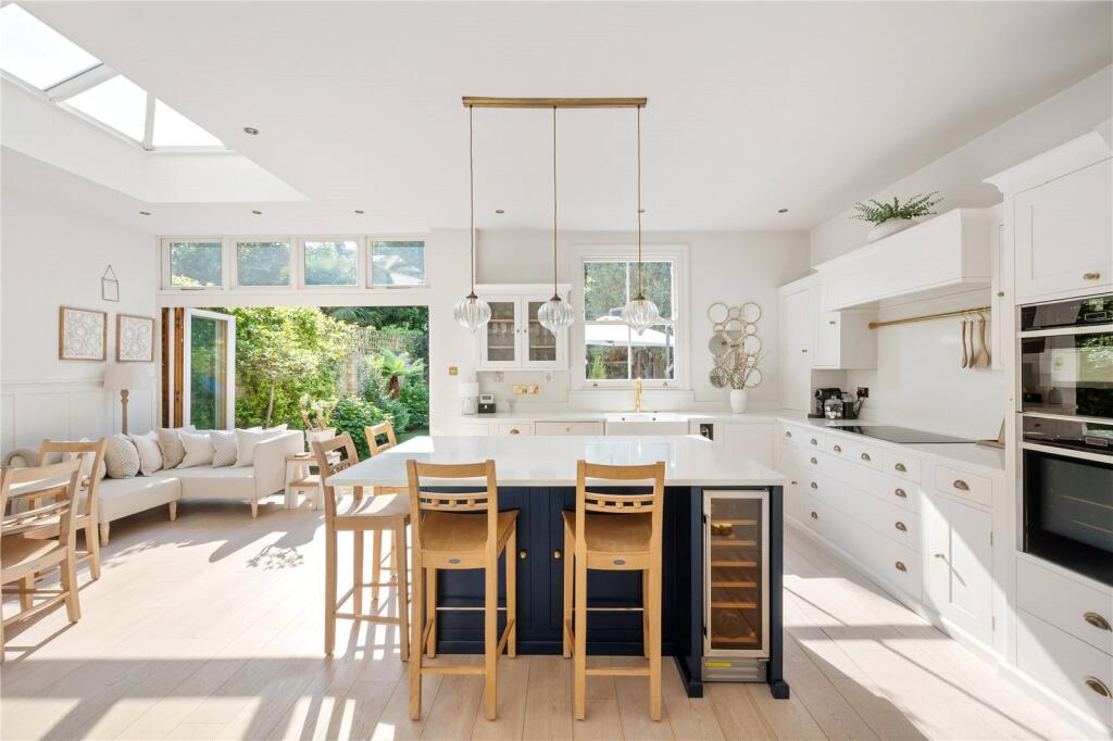 Main image of property: Rodenhurst Road, Abbeville Village, SW4