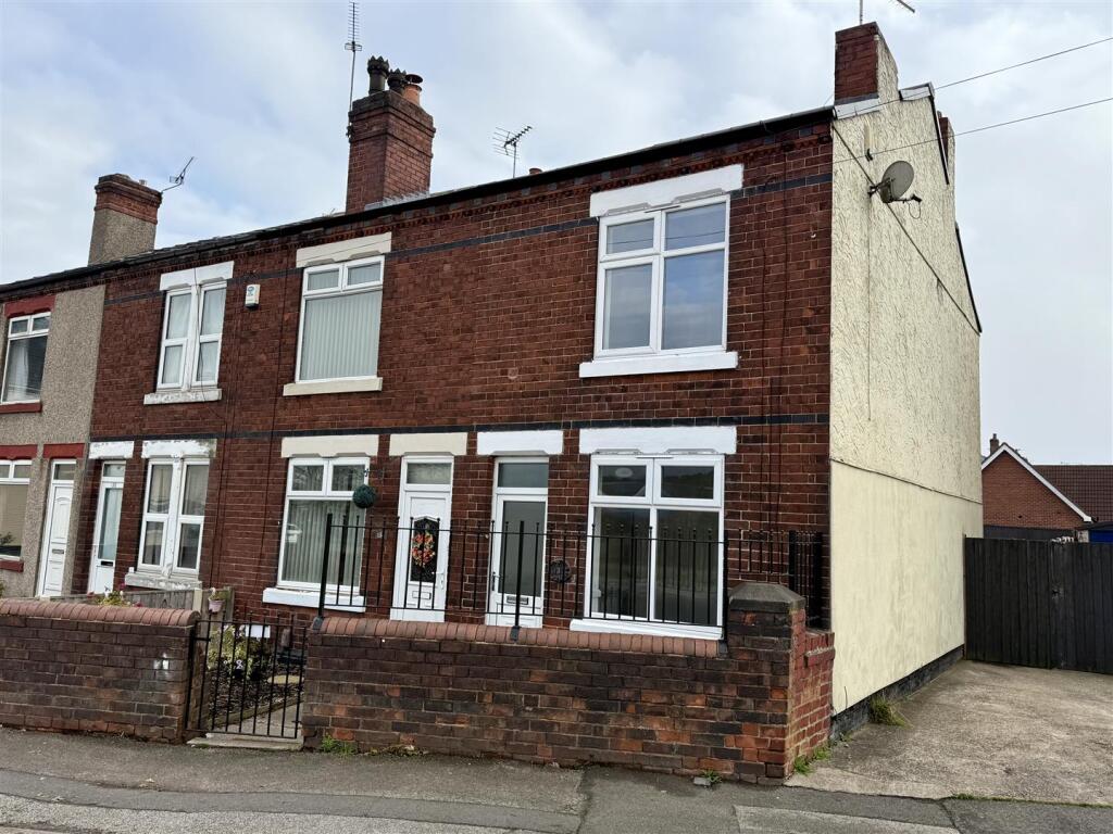 Main image of property: Lowmoor Road, Kirkby In Ashfield, Nottinghamshire