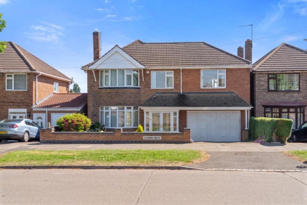 Main image of property: Downing Drive, Leicester, Leicestershire, LE5