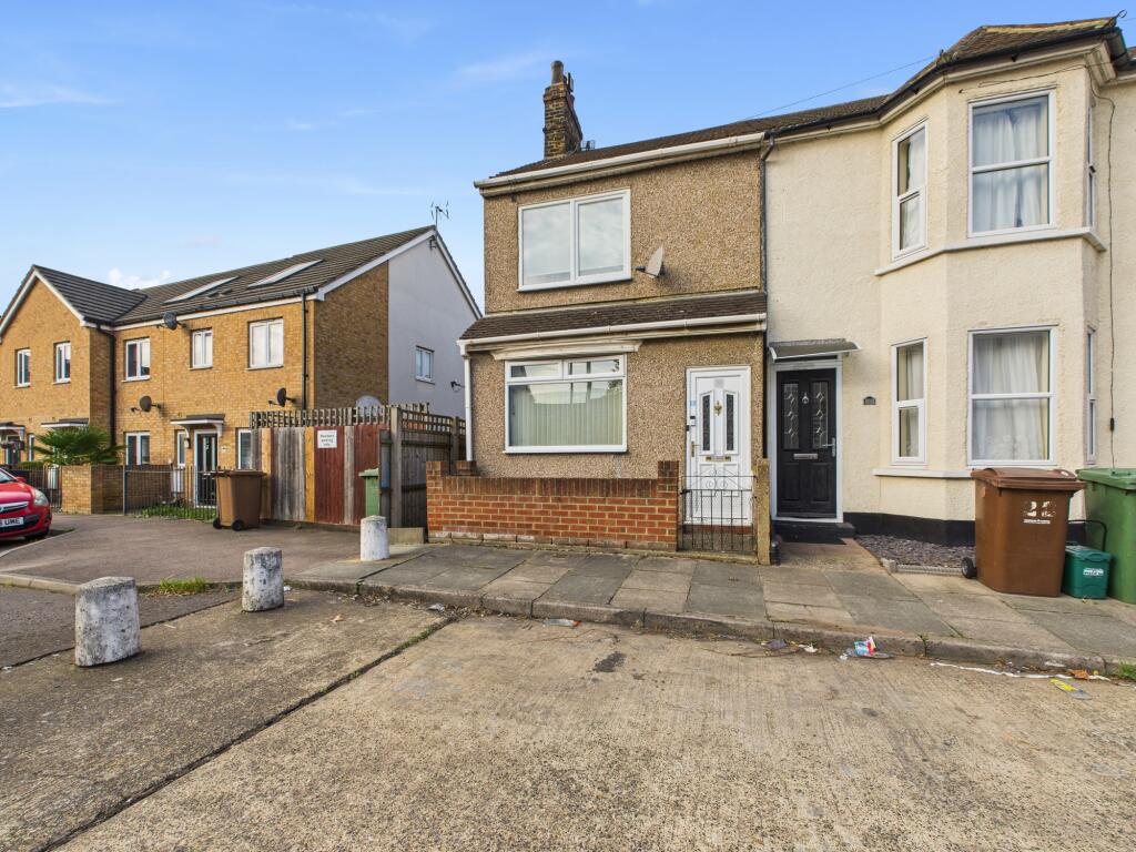 Main image of property: Essex Road, Grays, RM20