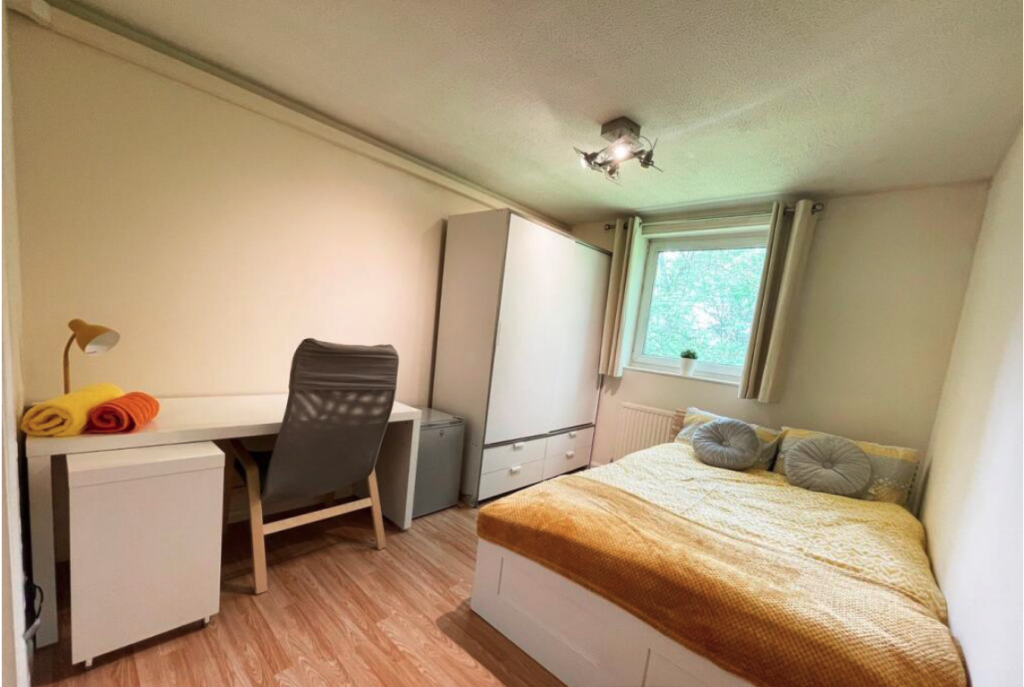 Main image of property: Geddington Road, Corby, NN18