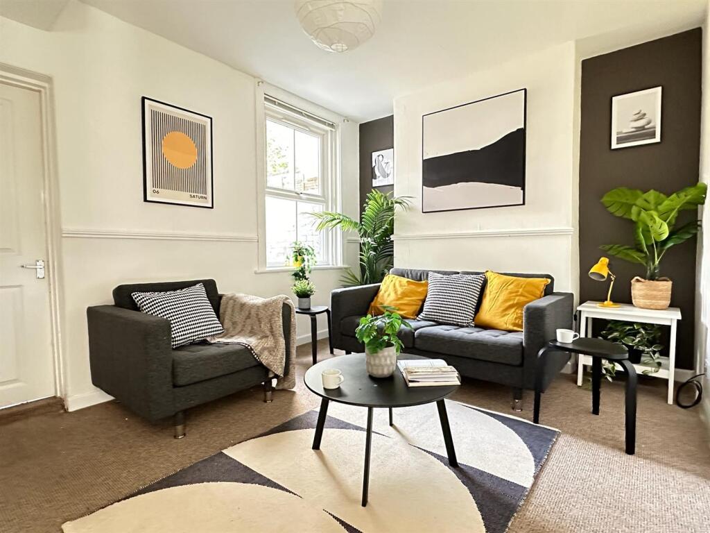 Main image of property: Hoopern Street, Exeter, EX4