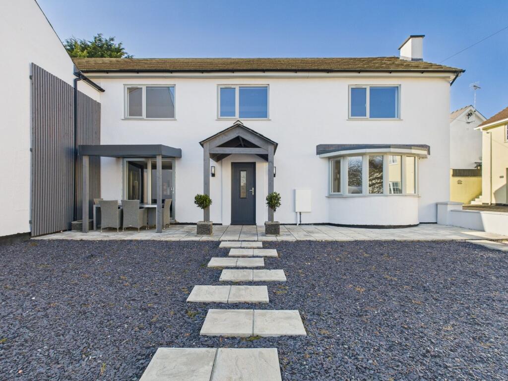 Main image of property: St Florence, Tenby, SA70