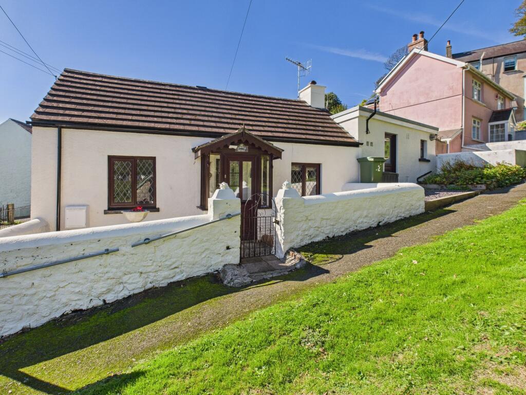 Main image of property: Penally, Tenby, SA70