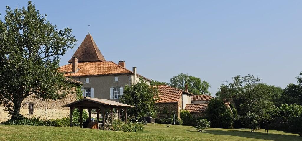 Main image of property: Oradour-Fanais, Charente, Poitou-Charentes
