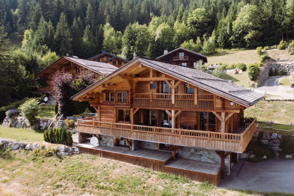 Main image of property: 74230 manigod