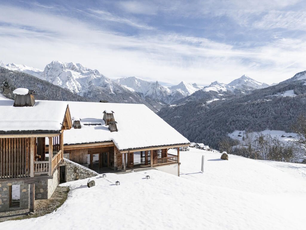 Main image of property: 74230 manigod