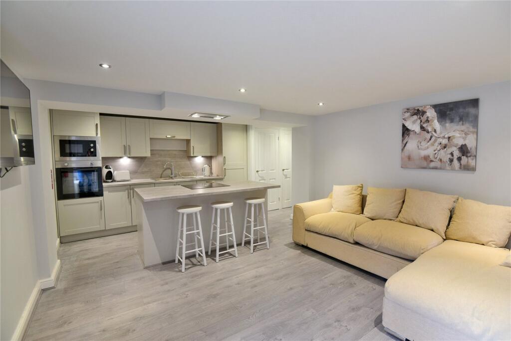 Main image of property: Longshut Lane, Shawheath, Stockport., SK2