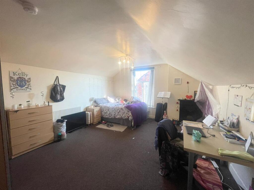 Main image of property: Church Avenue, Nottingham