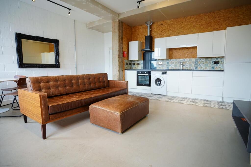 Main image of property: Canal House, Loughborough