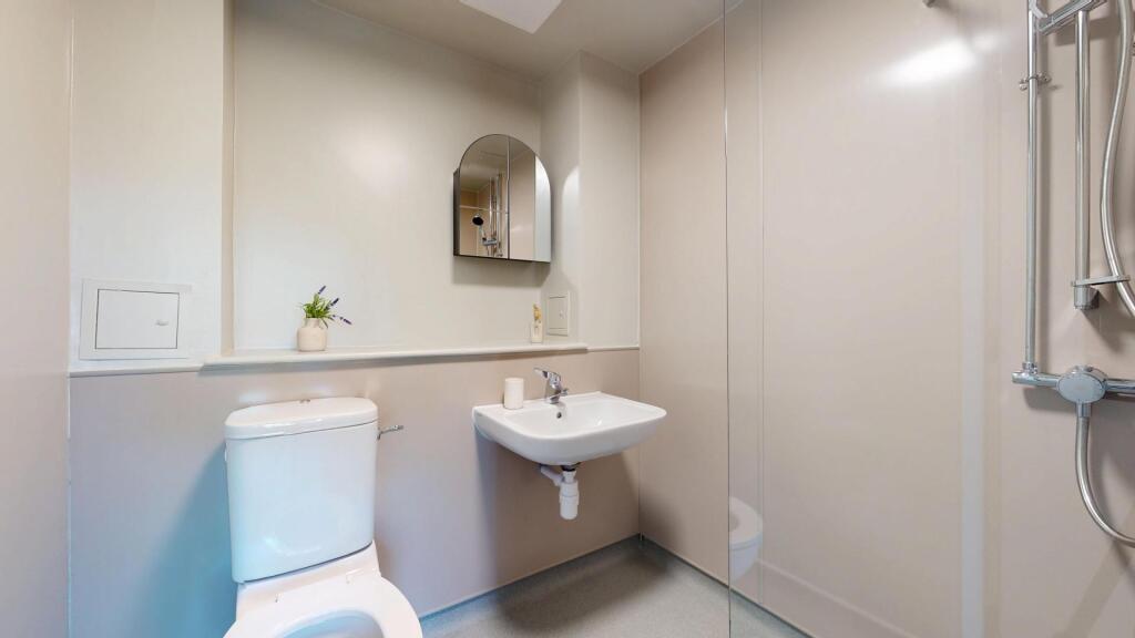 Main image of property: Ashby Road, Loughborough