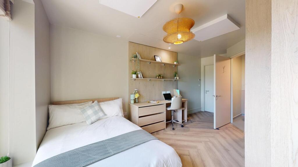 Main image of property: Ashby Road, Loughborough