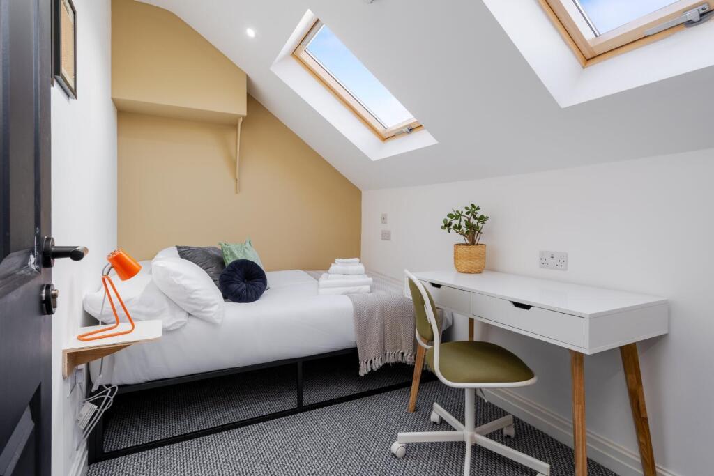 Main image of property: 3 Sheffield Street, Leicester