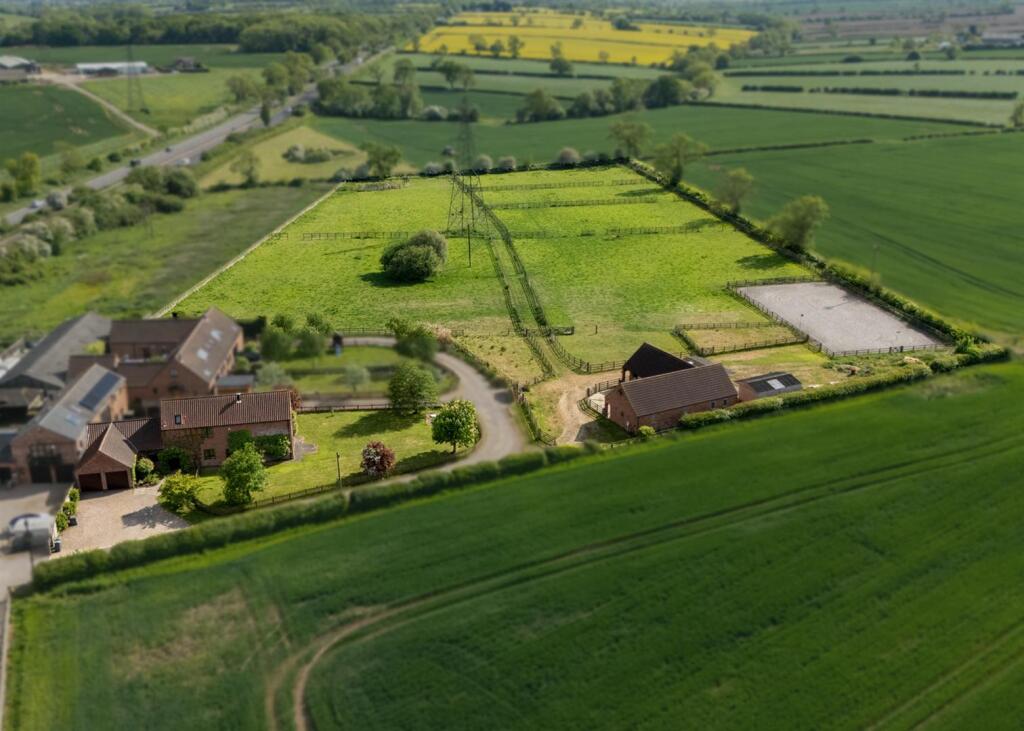 Main image of property: The Paddocks, Six Hills, Equestrian Facility, 5.74 Acres