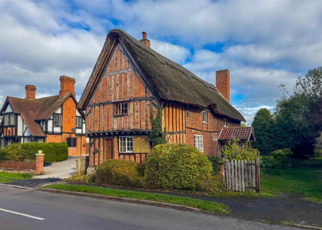 Main image of property: The Old Post Office, Main Street, Normanton On Soar