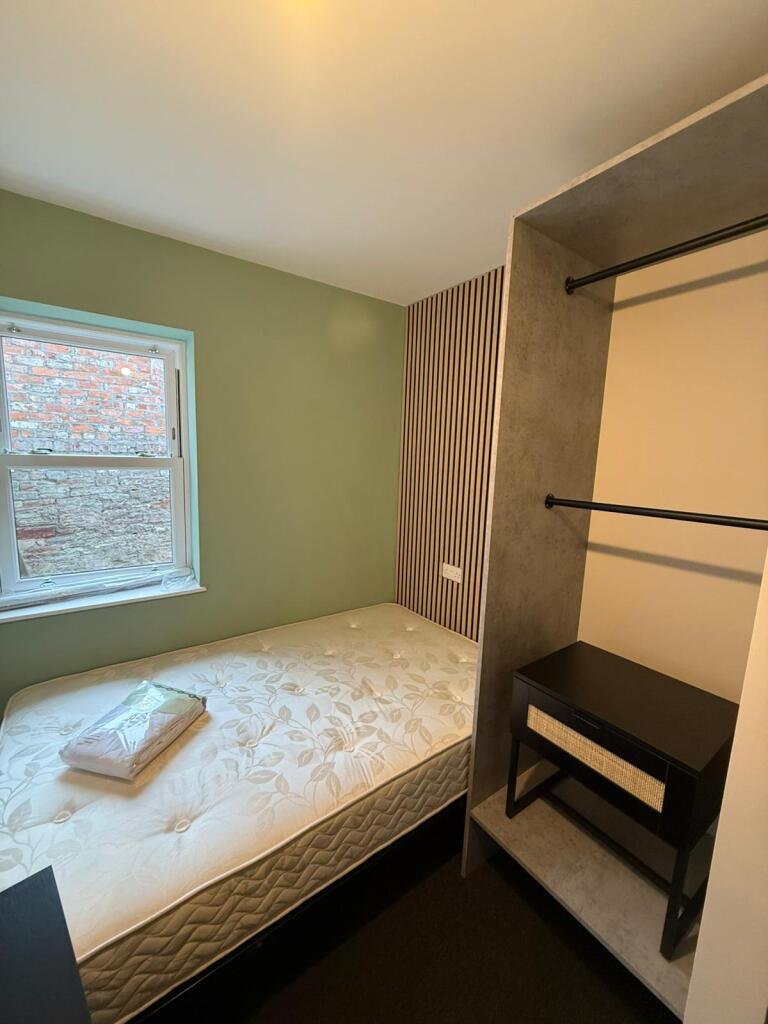 Main image of property: Stokes Croft, Bristol