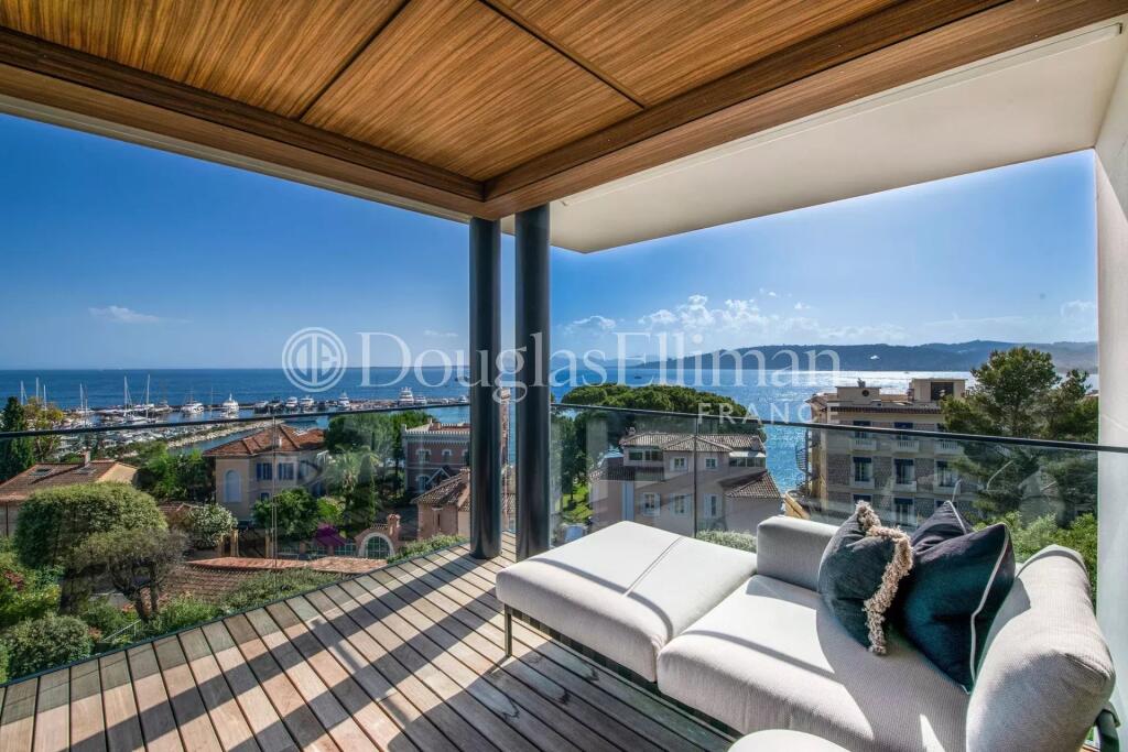 Main image of property: Provence-Alps-Cote d`Azur, Alpes-Maritimes, Antibes
