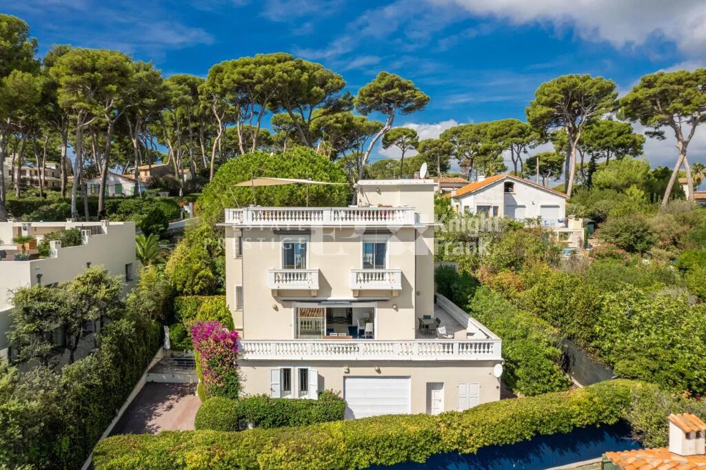 Main image of property: Provence-Alps-Cote d`Azur, Alpes-Maritimes, Antibes
