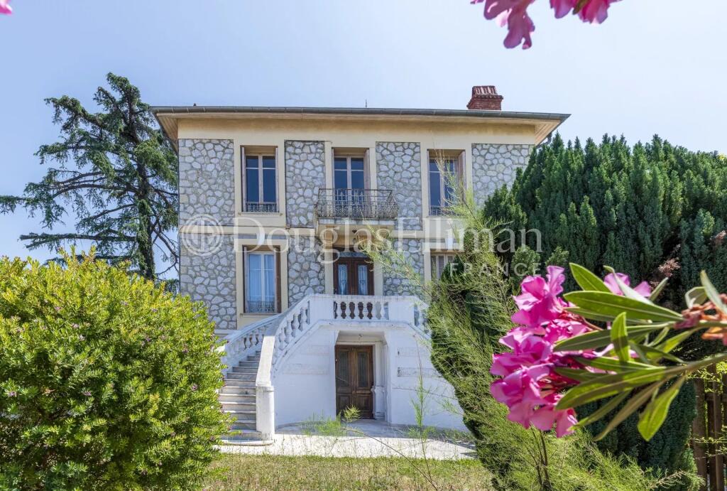 Main image of property: Provence-Alps-Cote d`Azur, Alpes-Maritimes, Nice