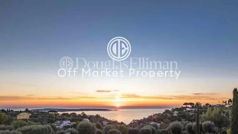 Main image of property: Provence-Alps-Cote d`Azur, Alpes-Maritimes, Cannes