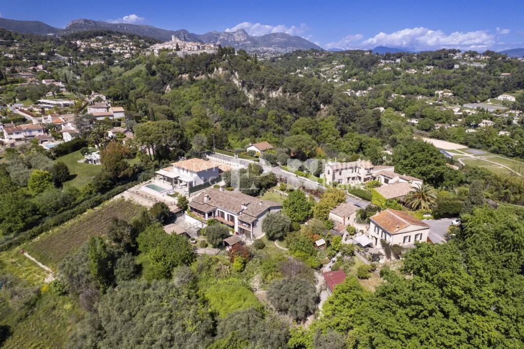 Main image of property: Provence-Alps-Cote d`Azur, Alpes-Maritimes, Saint Paul De Vence