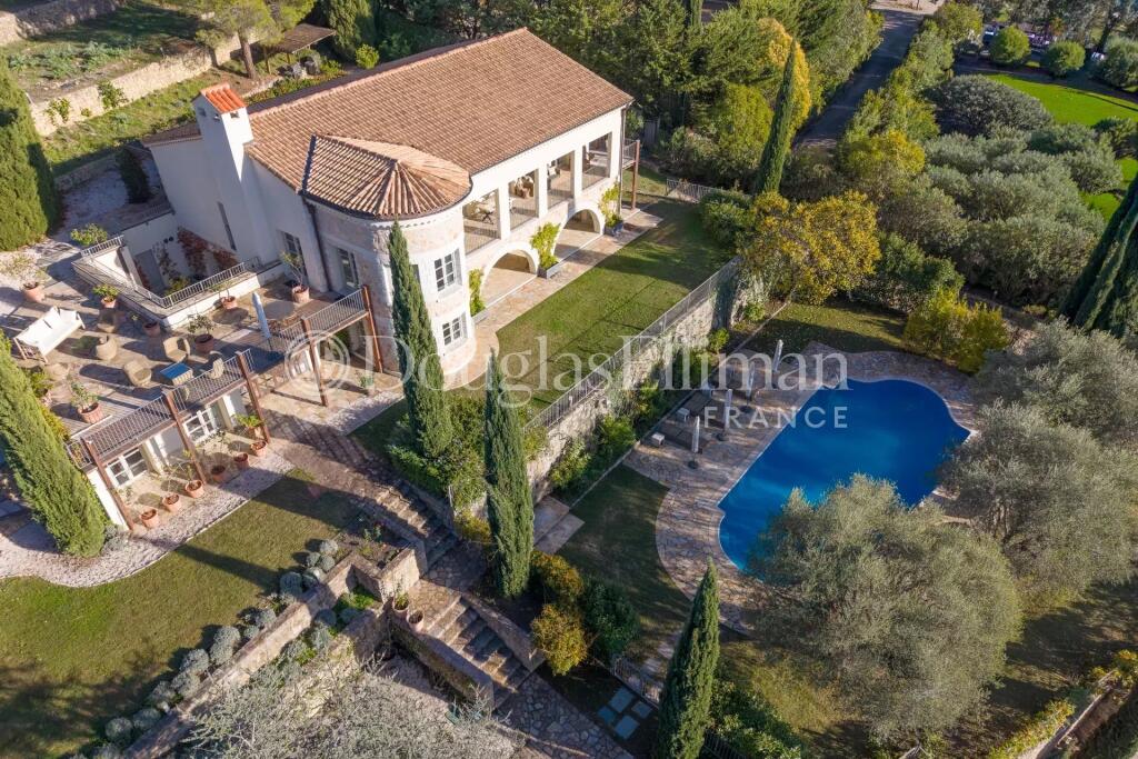 Main image of property: Provence-Alps-Cote d`Azur, Alpes-Maritimes, Valbonne