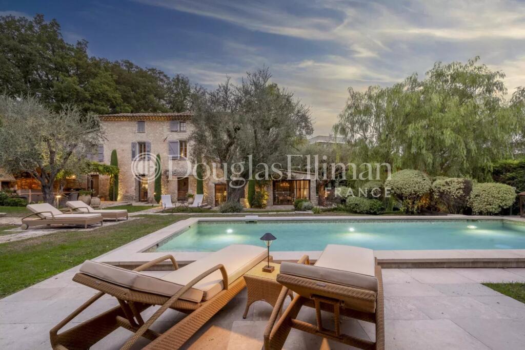 Main image of property: Provence-Alps-Cote d`Azur, Alpes-Maritimes, Mougins