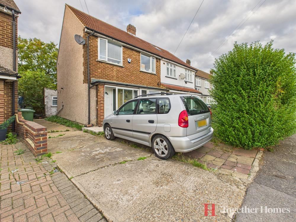 Main image of property: St. Andrews Avenue, Hornchurch